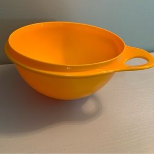 Tupperware Thatsa Bowl Mini NO LID new